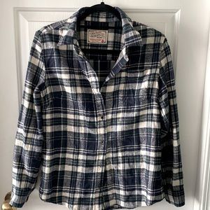 Flannel. Size small. Gently worn.